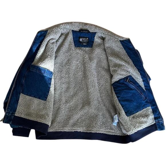 Denim carhartt sherpa lined jacket - Picture 3 of 6